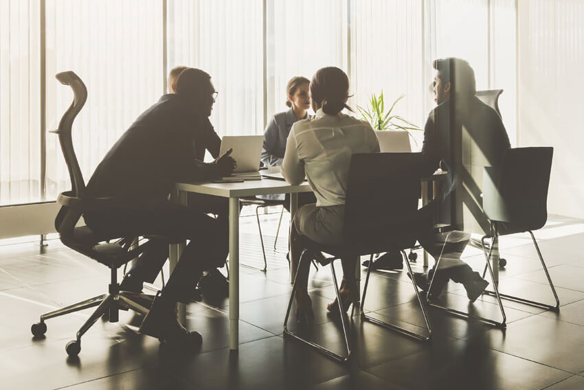 des employés concluant une entente